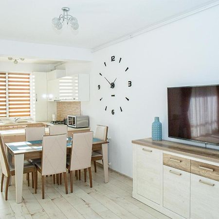Apartament Luxury Irina Apartment Rîşnov Exterior foto